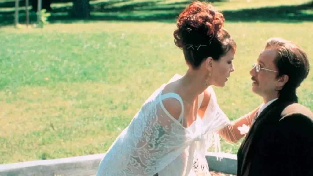 Gary Oldman e Kate Beckinsale em cena de Na Ponta dos Pés (2003), filme criticado por escolhas controversas de elenco.