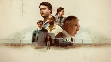 personas serie netflix Elenco da série Personas (Legends) da Netflix com Tom Burke, Steve Coogan e Tom Hughes em arte promocional ambientada em cenário desértico