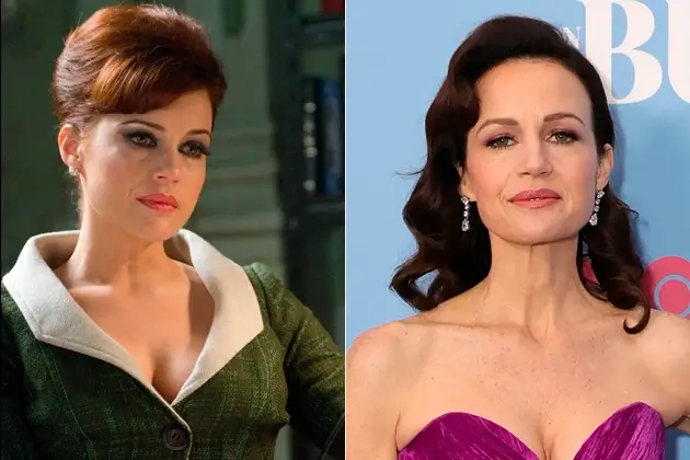 Carla Gugino como Dr. Vera Gorski em Sucker Punch (2011) e atualmente, comparação da atriz antes e depois