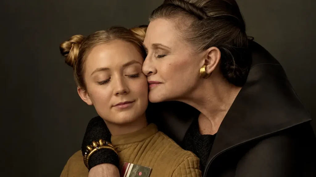 Carrie Fisher e Billie Lourd em ensaio promocional de Star Wars, franquia em que mãe e filha atuaram juntas como Leia Organa e Tenente Connix.