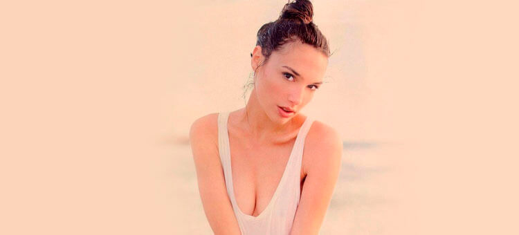 gal gadot Gal Gadot em ensaio fotográfico, atriz conhecida por interpretar a Mulher-Maravilha nos filmes da DC