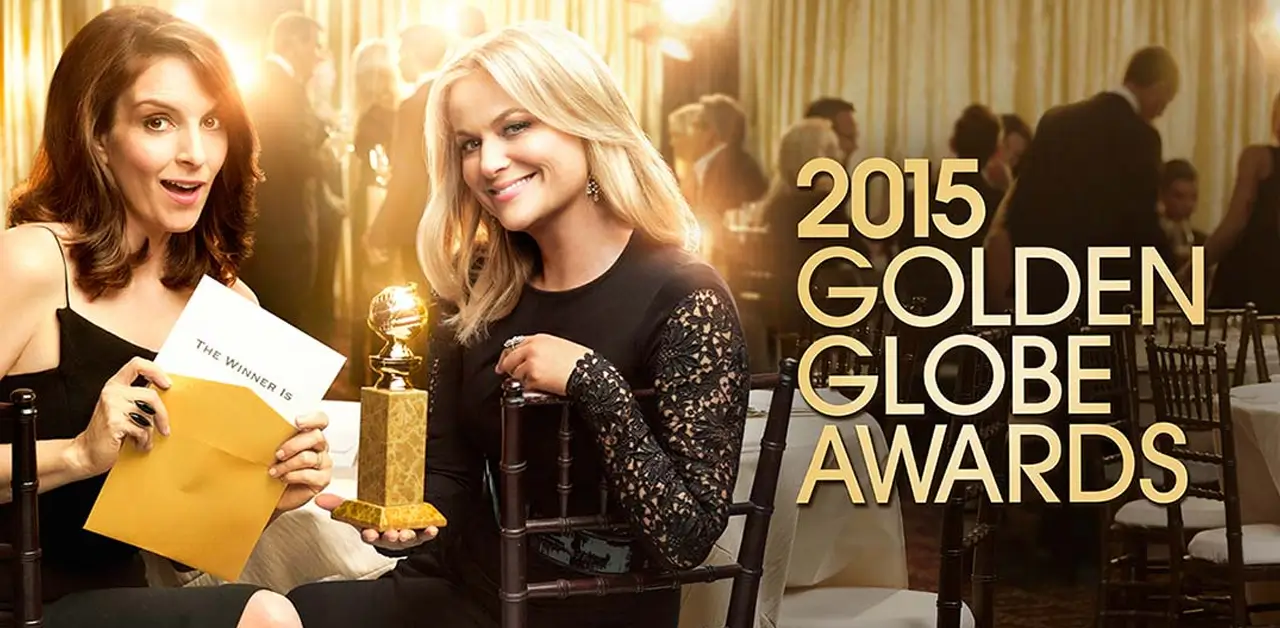 Tina Fey e Amy Poehler durante a cerimônia do Globo de Ouro 2015, premiação que consagrou o filme “Boyhood” entre os vencedores da noite.