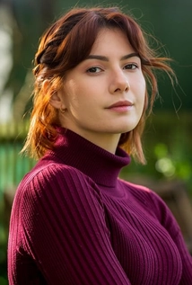 Keeley Swinton