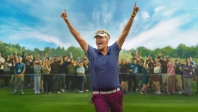 Will Ferrell comemora em campo de golfe em cena da série de comédia O Falcão do Golfe (2026), que estreia em 16 de julho de 2026.