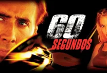 Os carros mais icônicos de 60 Segundos: Eleanor em destaque ao lado do logotipo oficial do filme, Nicolas Cage e Angelina Jolie.
