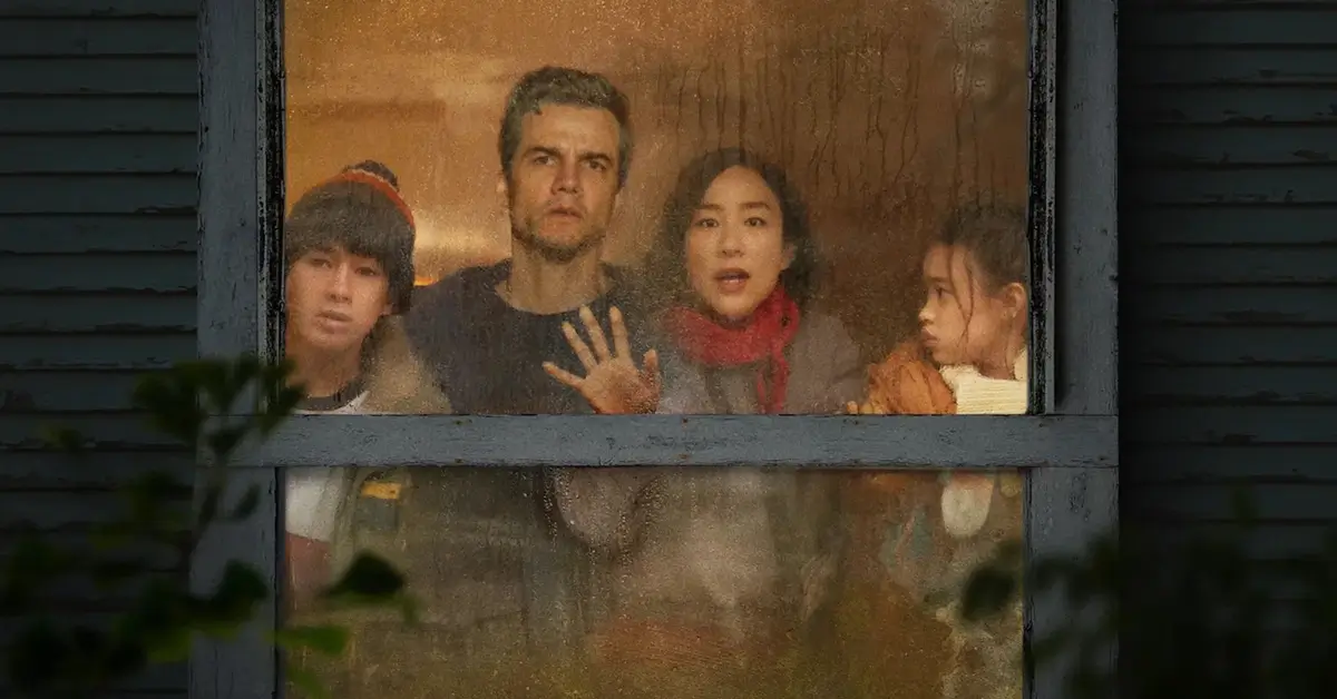 Cena de A Última Casa, thriller de ficção científica estrelado por Wagner Moura e Greta Lee, um dos filmes da Netflix em agosto de 2026.