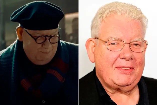 a invencao de hugo cabret richard griffiths Richard Griffiths como Monsieur Frick em A Invenção de Hugo Cabret e o ator em seus últimos anos.