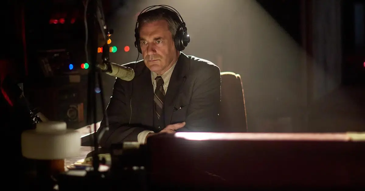 Jon Hamm como Fred Heckman em American Hostage