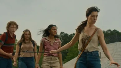 Bilheteria de O Fim da Rua: Anne Hathaway, Maisy Stella, Jordan Alexa Davis e Christian Convery em cena do filme de 2026