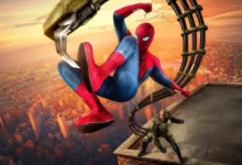 Homem-Aranha em ação sobre Nova York ao lado do Doutor Octopus em cena de Homem-Aranha: Um Novo Dia