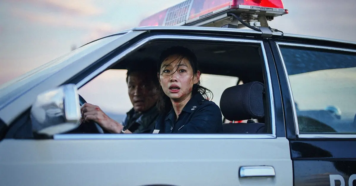 Hoyeon em cena de Hope: O Primeiro Impacto (2026), filme de ficção científica e suspense dirigido por Na Hong-jin