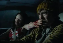 Bilheteria de Resident Evil: Andrea Miltner e Austin Abrams em cena do filme de 2026