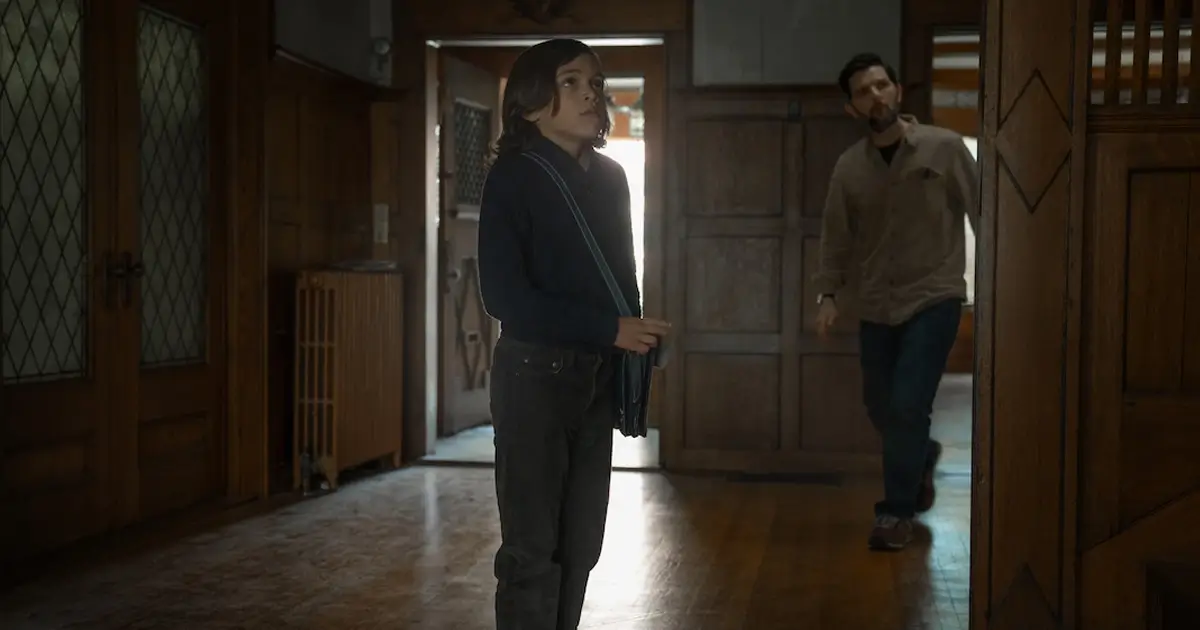 Final explicado de Homem que Sussurra: Jake e Tom Kennedy dentro da casa