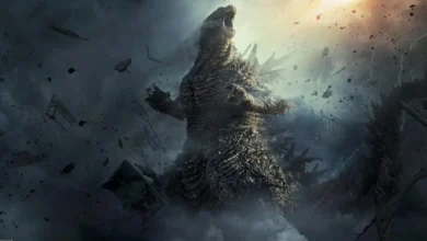 Godzilla em cena de ação de Godzilla Minus Zero, cercado por destroços, fumaça e tempestades durante um ataque devastador