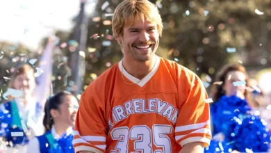 David Corenswet como John Tuggle em A Vida Por Um Sonho (Mr. Irrelevant)