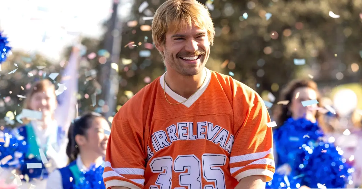 David Corenswet como John Tuggle em A Vida Por Um Sonho (Mr. Irrelevant)