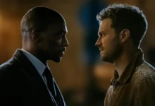 Anthony Mackie e Jamie Dornan frente a frente na série de assalto 12 12 12 (2026), da Apple TV.